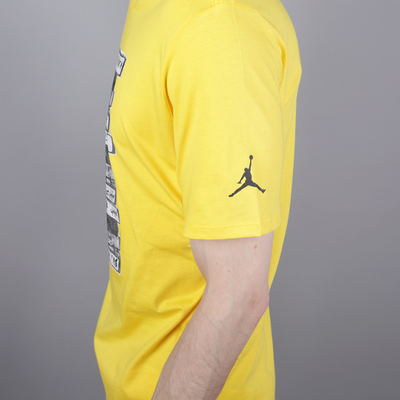 мужская желтая футболка Jordan Last Shot GFX AO2623-719 - цена, описание, фото 4