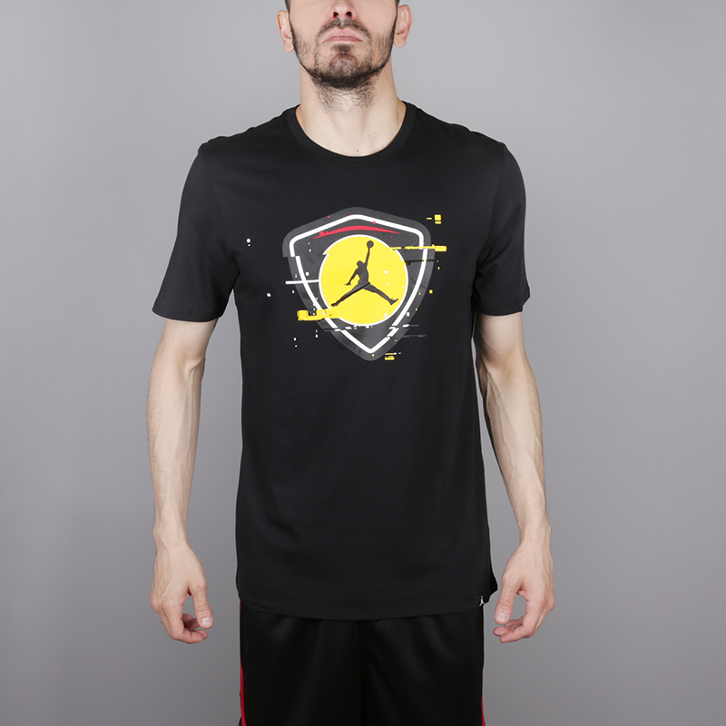 мужская черная футболка Jordan Last Shot AO2625-010 - цена, описание, фото 1