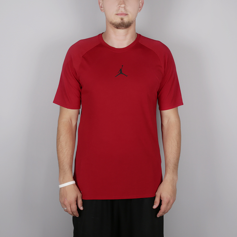 мужская красная футболка Jordan 23 Alpha SS Top 889713-688 - цена, описание, фото 1