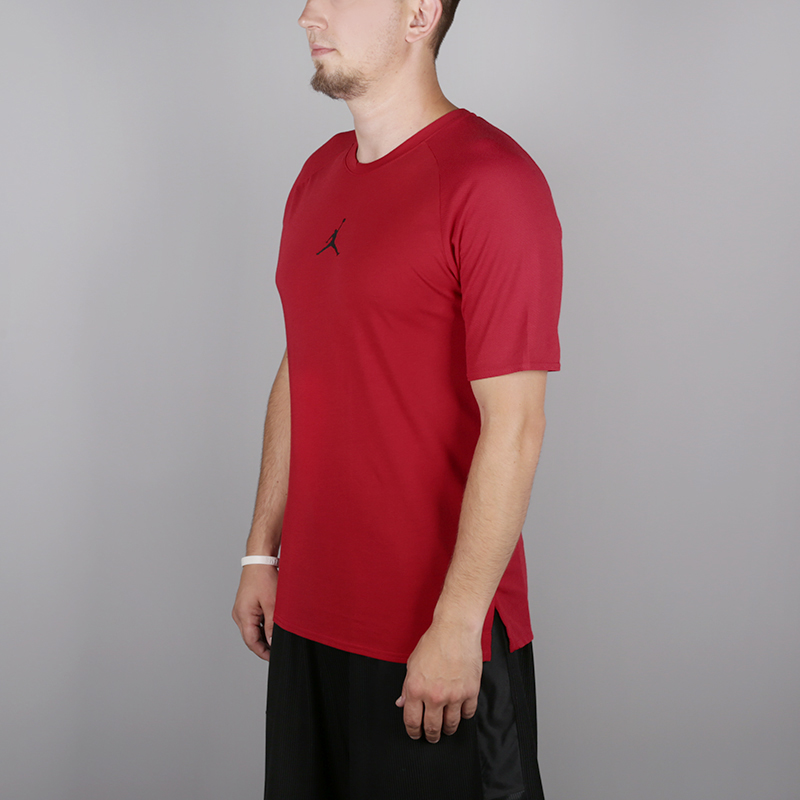 мужская красная футболка Jordan 23 Alpha SS Top 889713-688 - цена, описание, фото 3