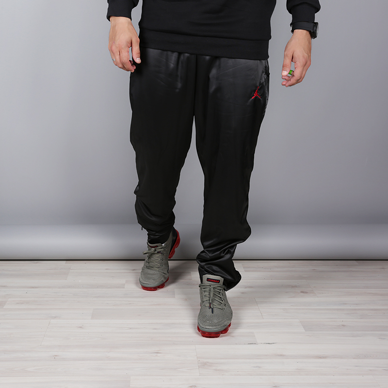 мужские черные брюки Jordan AJ5 Satin AR3137-010 - цена, описание, фото 1