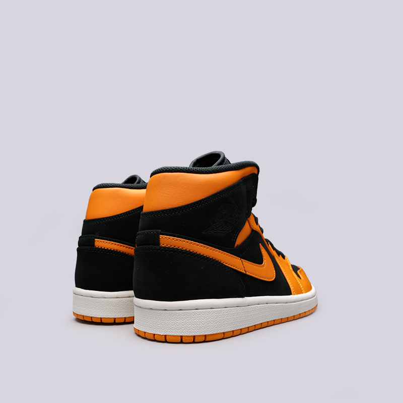 мужские черные кроссовки Jordan 1 Mid 554724-081 - цена, описание, фото 5