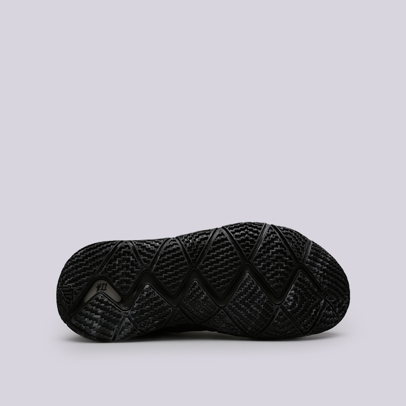 мужские черные баскетбольные кроссовки Nike Kyrie 4 943806-008 - цена, описание, фото 2