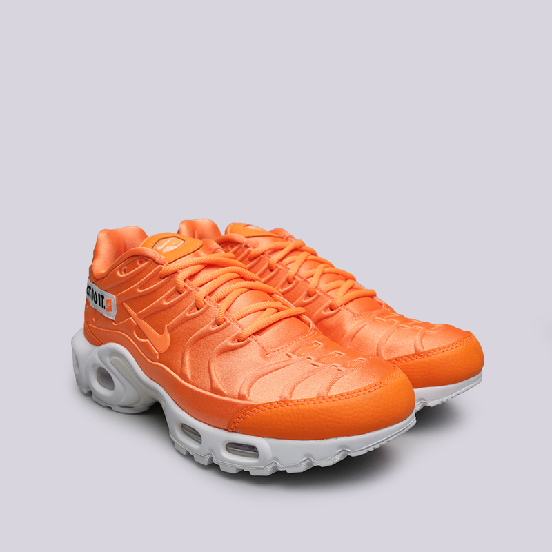 женские оранжевые кроссовки Nike WMNS Air Max Plus SE 862201-800 - цена, описание, фото 2