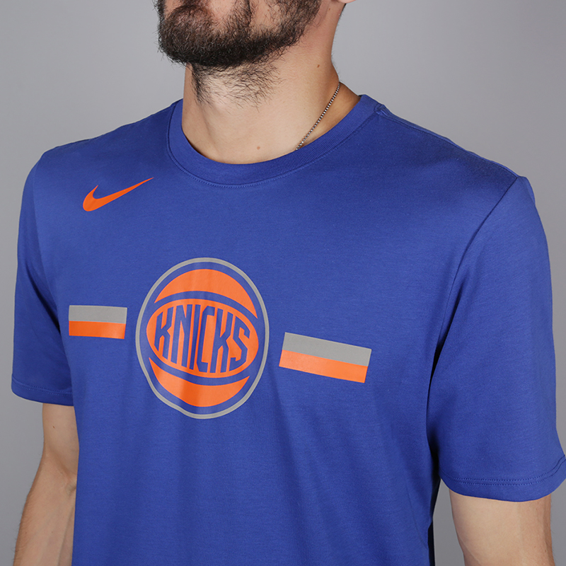 мужская синяя футболка Nike New York Knicks 933543-495 - цена, описание, фото 2