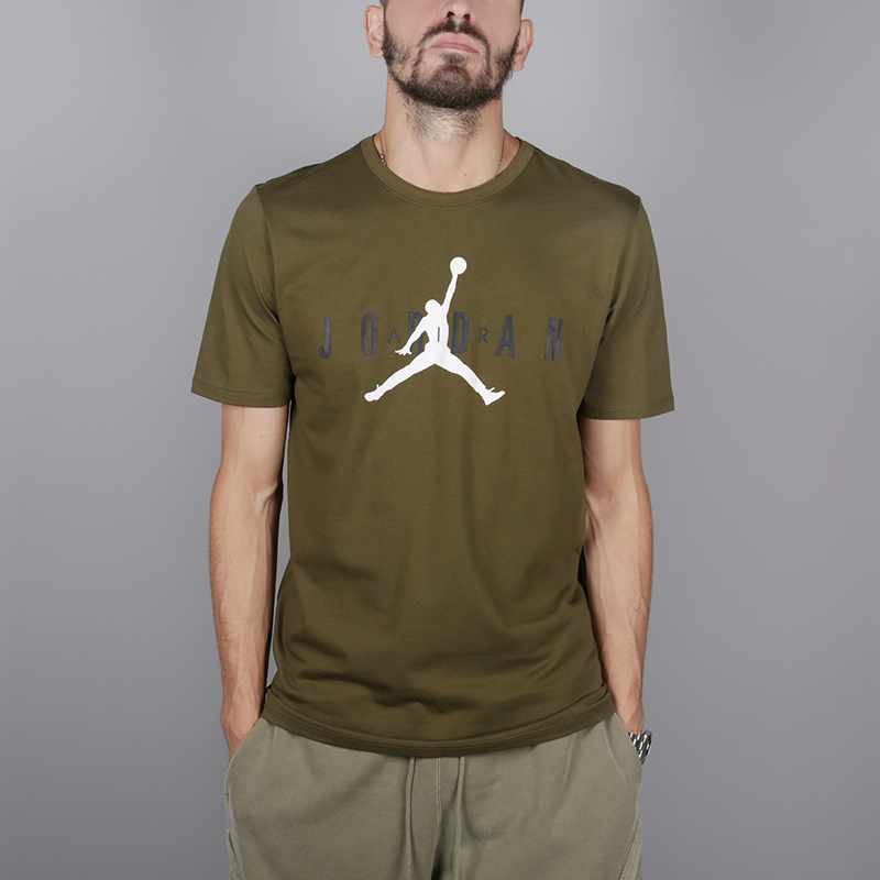 мужская зеленая футболка Jordan Graphic AA1907-395 - цена, описание, фото 1