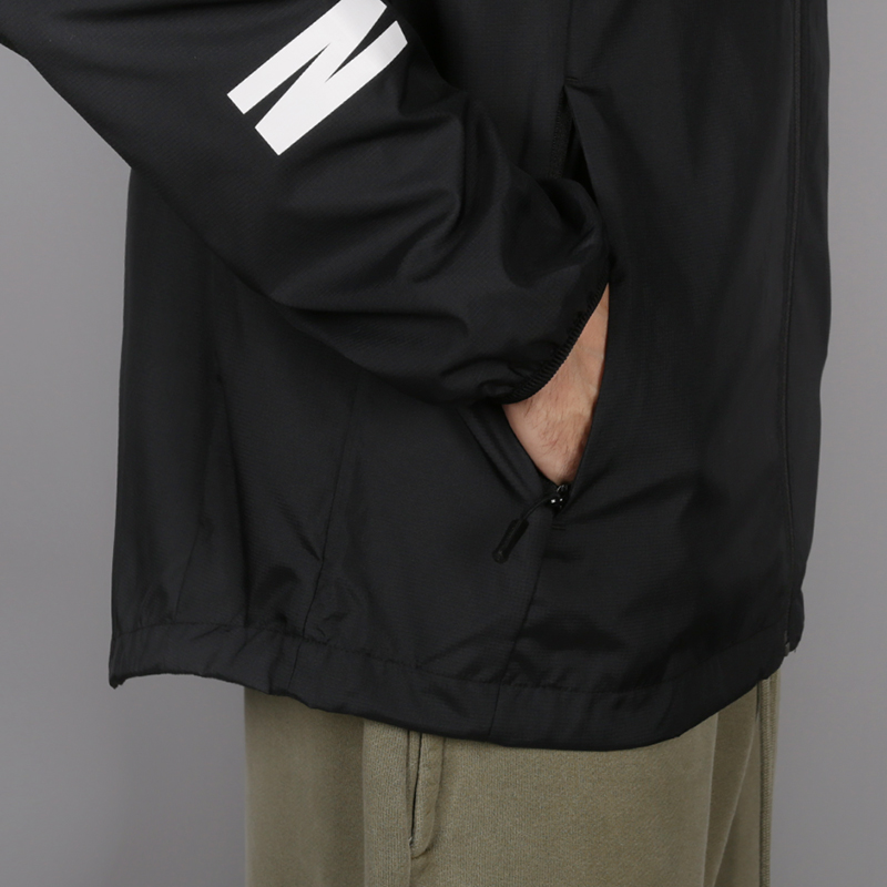 мужская черная куртка Jordan JSW Wings Windbreaker 939968-010 - цена, описание, фото 5