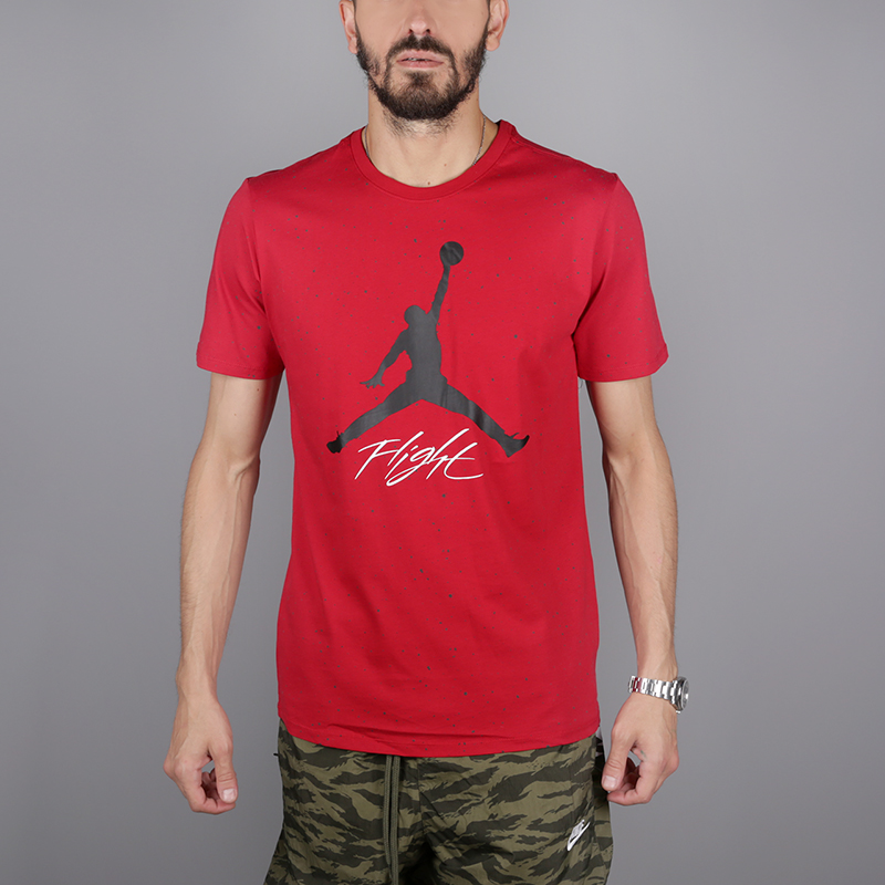 мужская красная футболка Jordan DNA Graphic AA1893-687 - цена, описание, фото 1