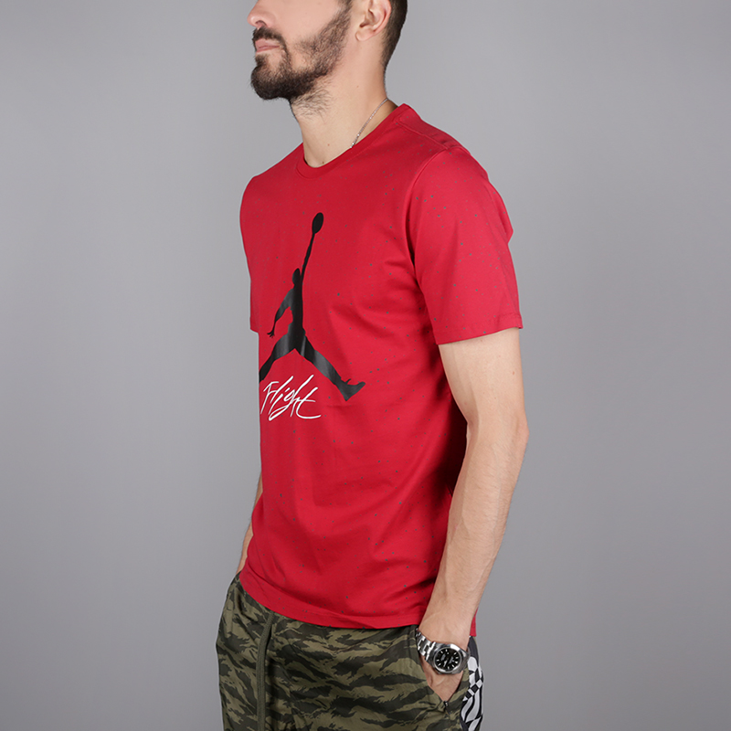 мужская красная футболка Jordan DNA Graphic AA1893-687 - цена, описание, фото 3