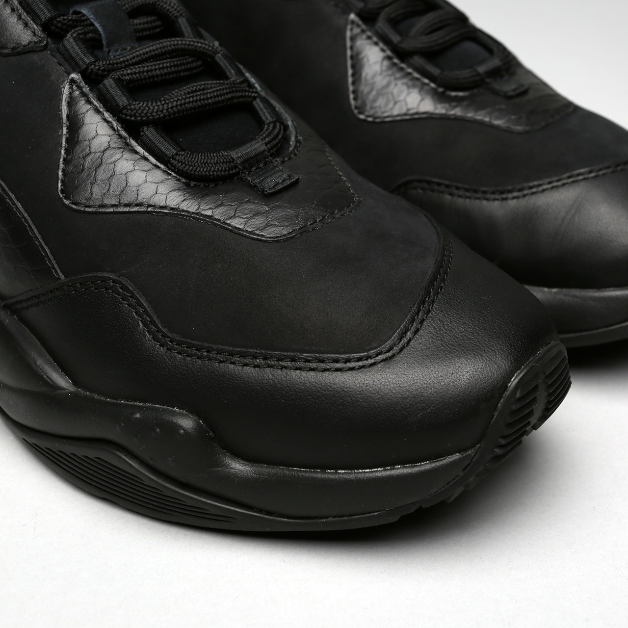 мужские черные кроссовки PUMA Thunder Desert 36799704 - цена, описание, фото 5