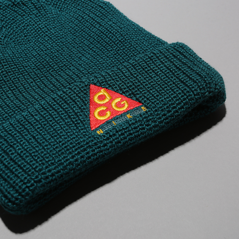 Шапка Nike ACG Beanie (AV4775-381)  - цена, описание, фото 2