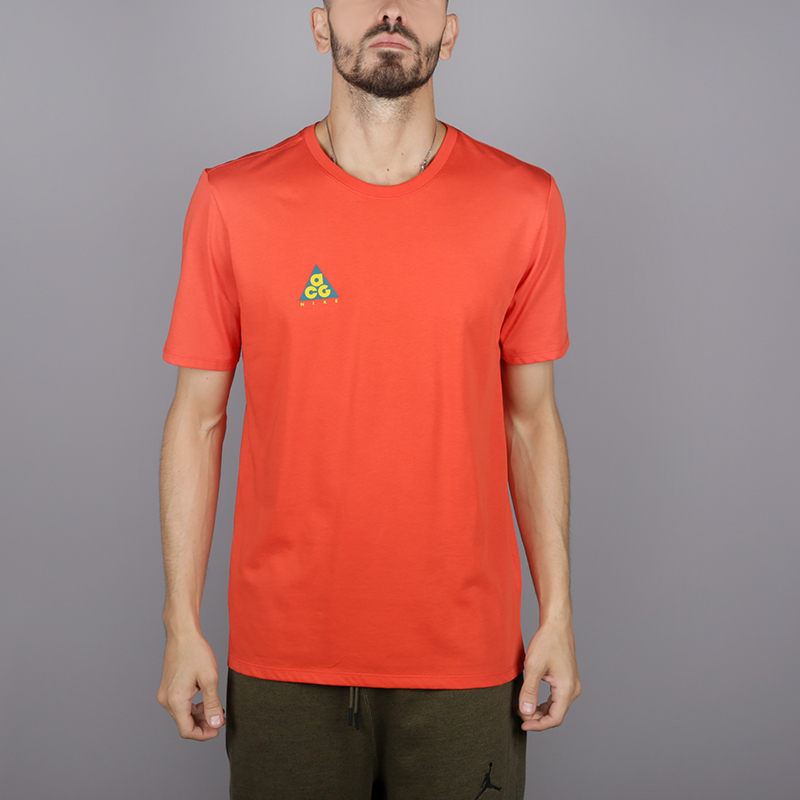 мужская оранжевая футболка Nike ACG Tee AQ3951-634 - цена, описание, фото 1