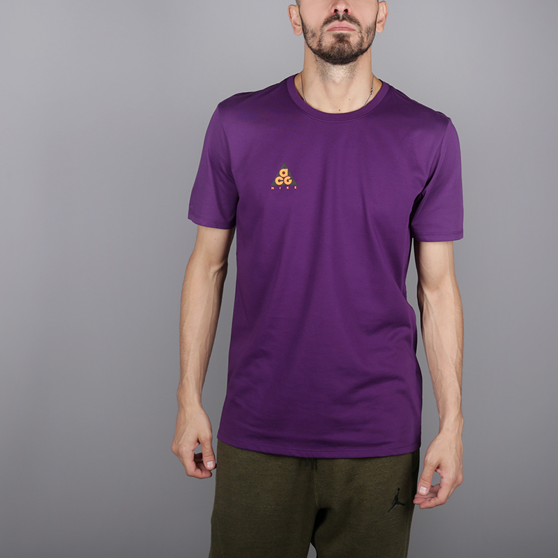 мужская фиолетовая футболка Nike ACG Tee AQ3951-537 - цена, описание, фото 1
