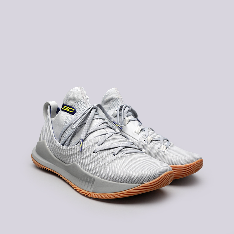 мужские серые баскетбольные кроссовки Under Armour UA Curry 5 3020657-105 - цена, описание, фото 3