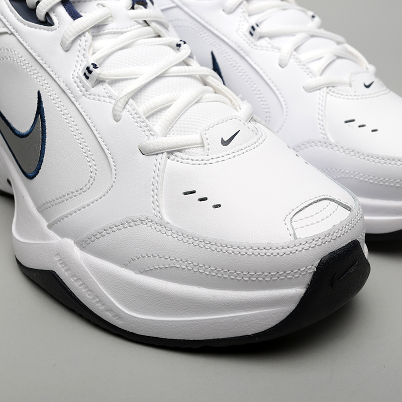 мужские белые кроссовки Nike Air Monarch IV 415445-102 - цена, описание, фото 5