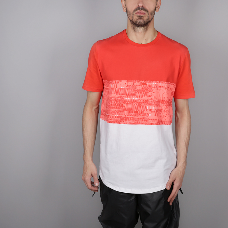 Мужская футболка Under Armour Baseline BTB (1323722-101)  - цена, описание, фото 1