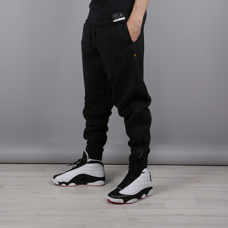 мужские черные брюки Nike Lakers AH4281-010 - цена, описание, фото 2