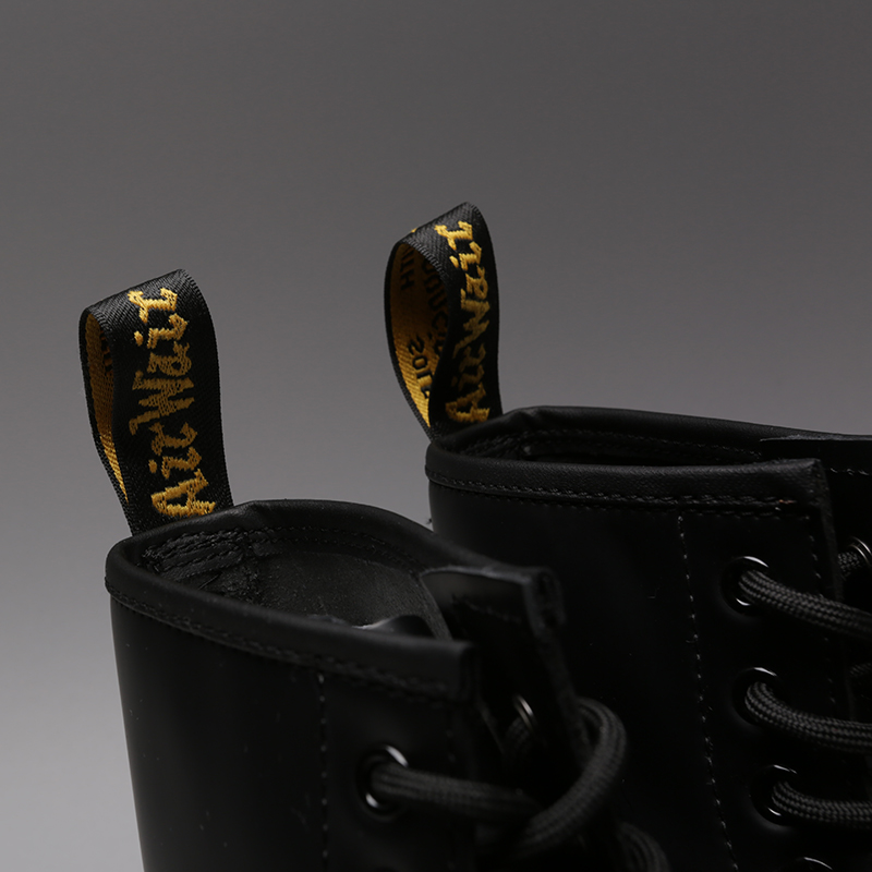  черные ботинки Dr. Martens Smooth 10072004 - цена, описание, фото 6