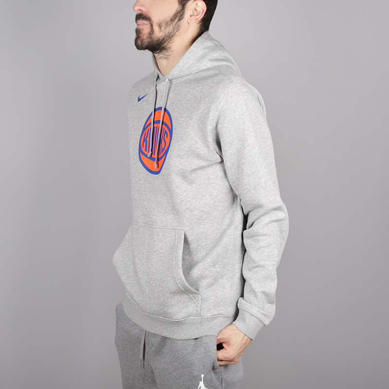 мужская серая толстовка Nike New York Knicks Hoodie AA3683-063 - цена, описание, фото 3