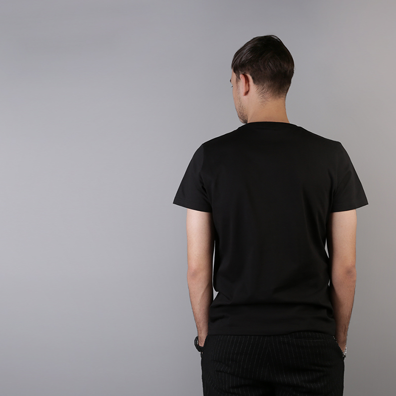 мужская черная футболка Sneakerhead Один Дома Alone tee - цена, описание, фото 4