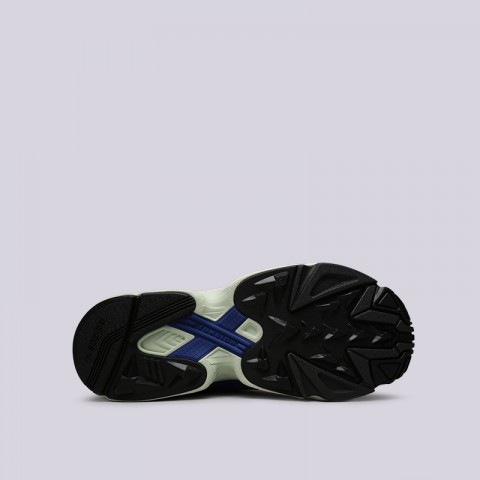 aq0902 adidas