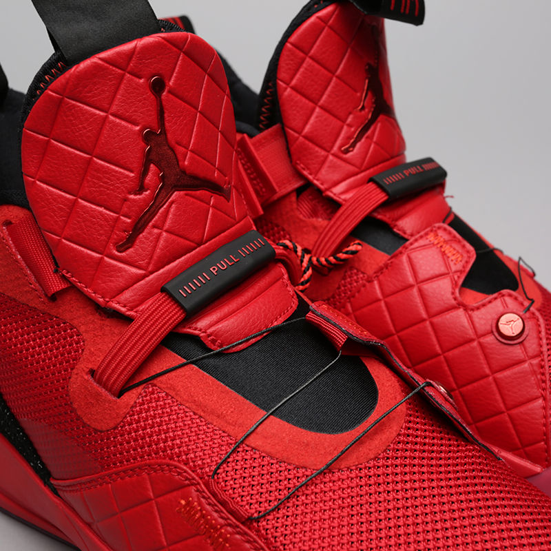 мужские красные баскетбольные кроссовки Jordan 33 AQ8830-600 - цена, описание, фото 5