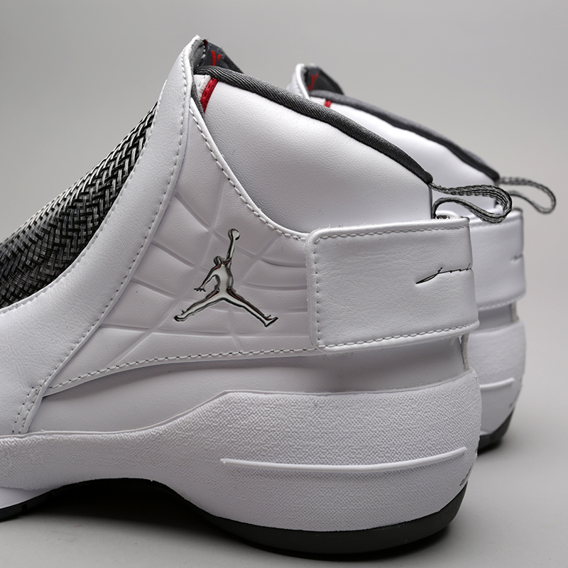 мужские белые баскетбольные кроссовки Jordan 19 Retro AQ9213-100 - цена, описание, фото 6