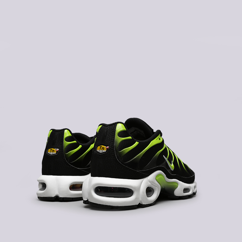 мужские черные кроссовки Nike Air Max Plus 852630-037 - цена, описание, фото 3