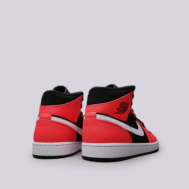 мужские черные кроссовки Jordan 1 Mid 554724-061 - цена, описание, фото 3
