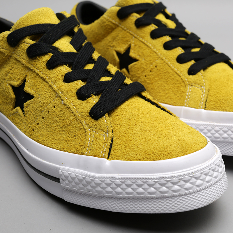 мужские желтые кроссовки Converse One Star OX 163245 - цена, описание, фото 5