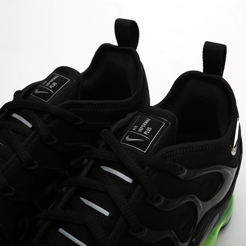 мужские черные кроссовки Nike Air Vapormax Plus 924453-015 - цена, описание, фото 5