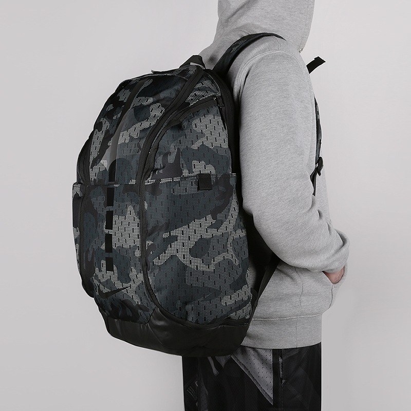 nike brasilia 9.0 backpack