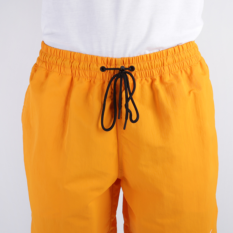 мужские оранжевые шорты Nike NRG Short AV8280-833 - цена, описание, фото 2
