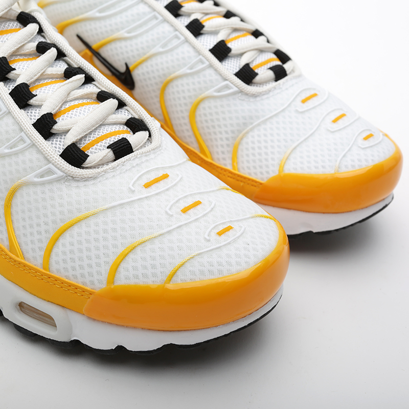 женские белые кроссовки Nike WMNS Air Max Plus CD7061-700 - цена, описание, фото 5