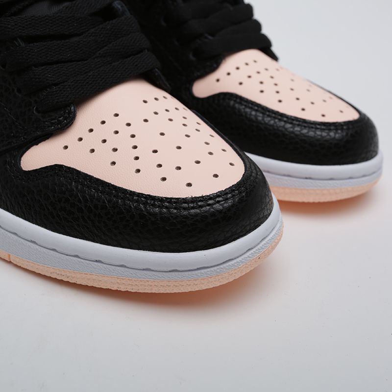 мужские черные кроссовки Jordan 1 Retro High OG 555088-081 - цена, описание, фото 6