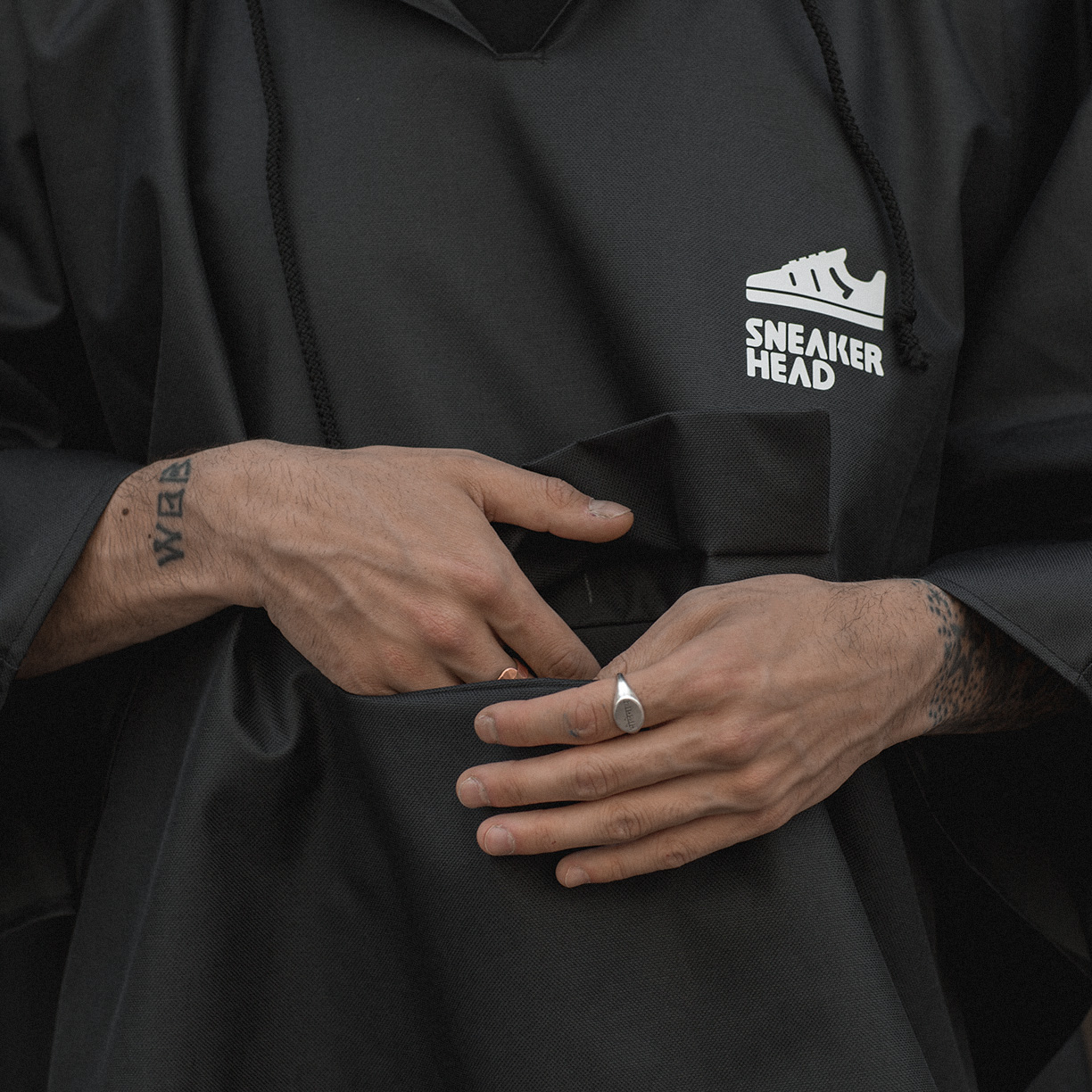 Дождевик Sneakerhead Sneakerhead Con (scon-raincoat)  - цена, описание, фото 2