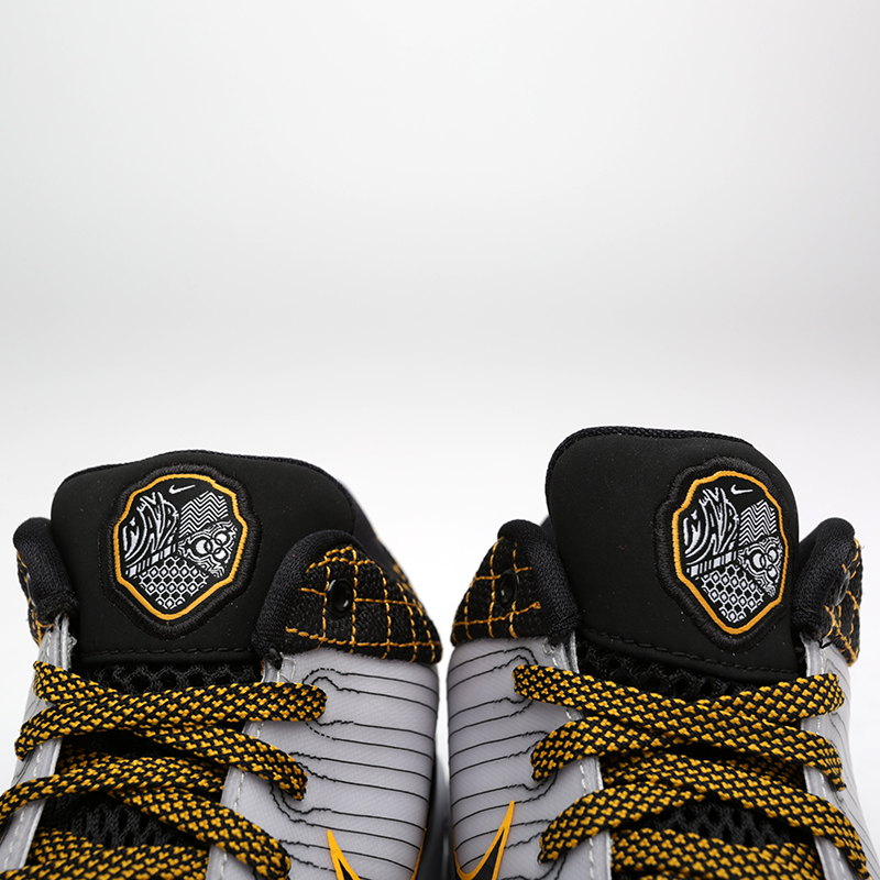 мужские черные баскетбольные кроссовки Nike Kobe IV Protro AV6339-101 - цена, описание, фото 6
