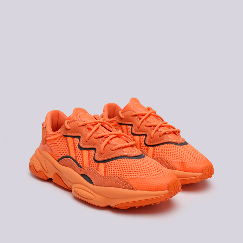 мужские оранжевые кроссовки adidas Ozweego EE6465 - цена, описание, фото 2
