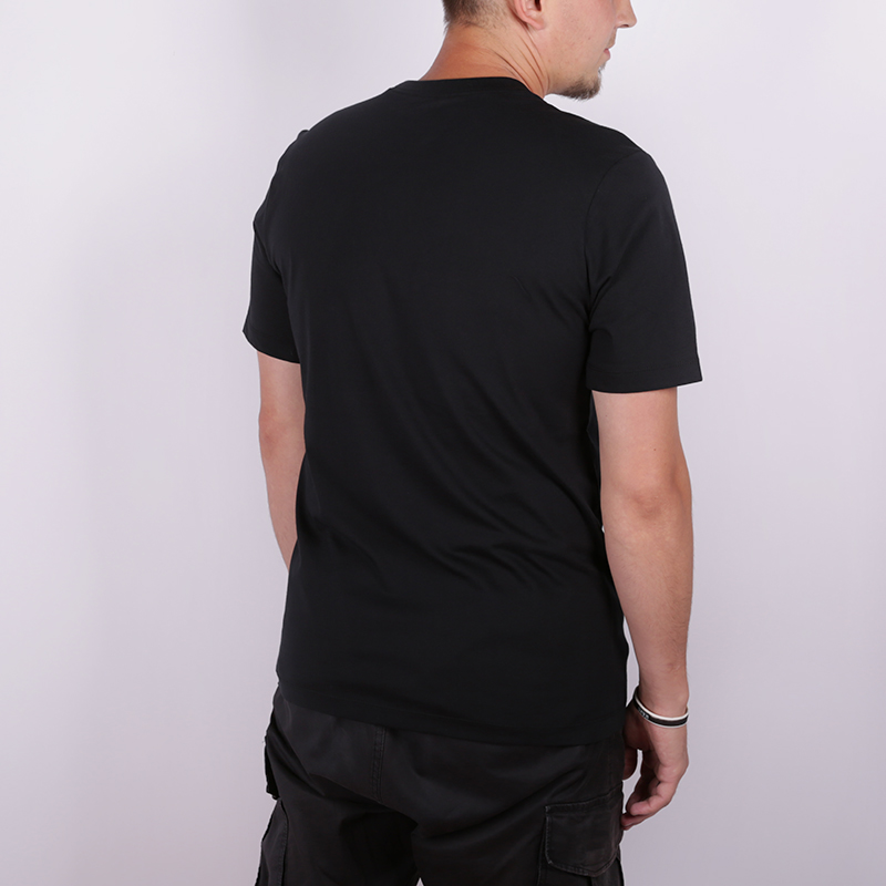 мужская черная футболка Jordan Remastered Photo AT8936-010 - цена, описание, фото 4