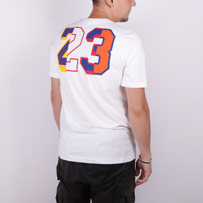мужская белая футболка Jordan DNA AT8942-100 - цена, описание, фото 3