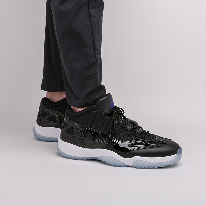 мужские черные кроссовки Jordan 11 Retro Low IE 919712-041 - цена, описание, фото 10