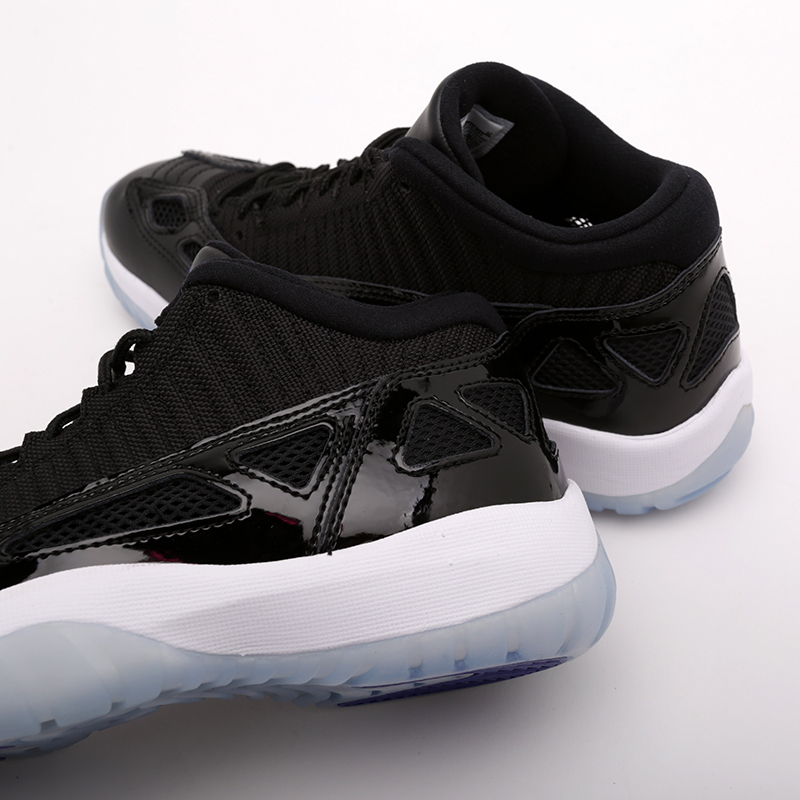 мужские черные кроссовки Jordan 11 Retro Low IE 919712-041 - цена, описание, фото 6