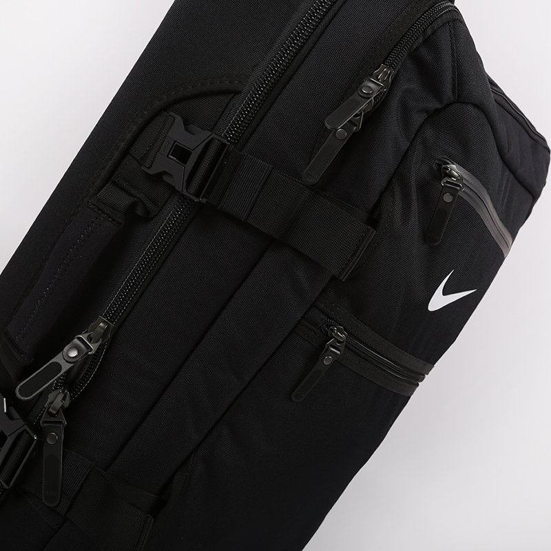  черный чемодан Nike FiftyOne 49 Cabin Roller PBZ277-001 - цена, описание, фото 6