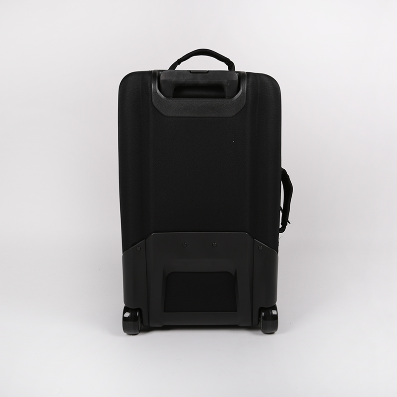  черный чемодан Nike FiftyOne 49 Cabin Roller PBZ277-001 - цена, описание, фото 4