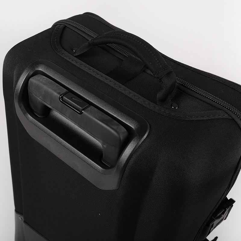  черный чемодан Nike FiftyOne 49 Cabin Roller PBZ277-001 - цена, описание, фото 5