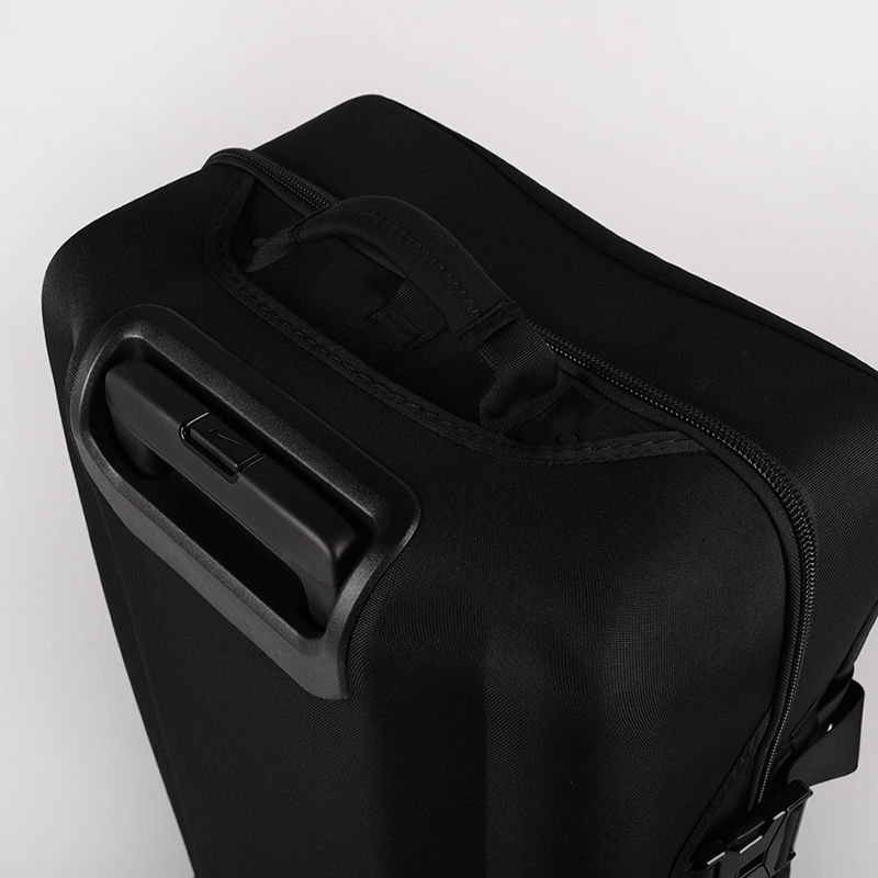  черный чемодан Nike FiftyOne 49 Large Roller PBZ278-001 - цена, описание, фото 7