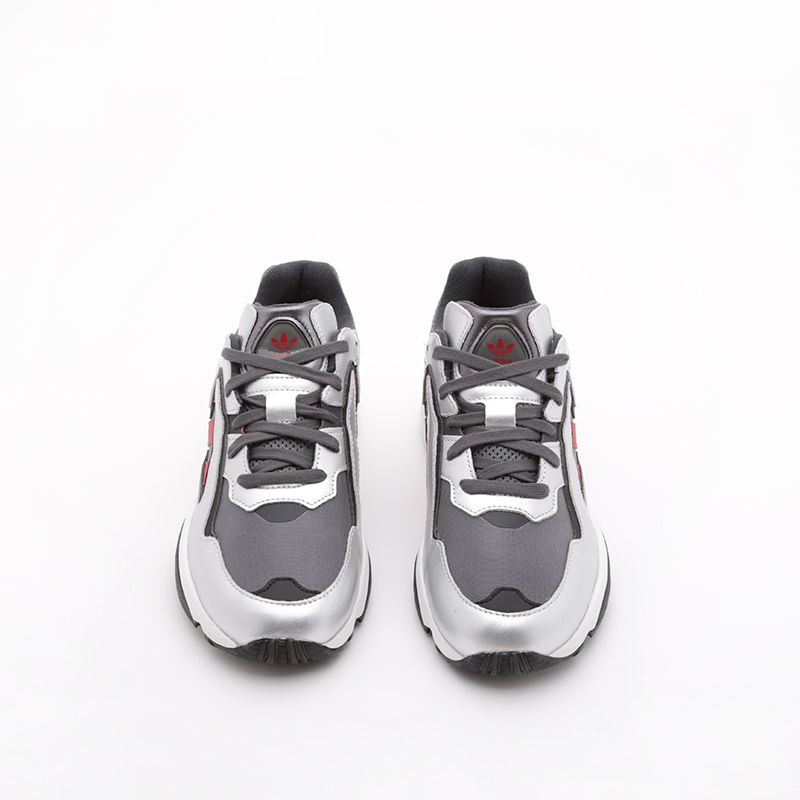 мужские серые кроссовки adidas Yung-96 Chasm EE7240 - цена, описание, фото 5