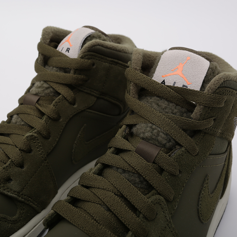 Мужские кроссовки Jordan 1 Mid (BQ6579-300)  - цена, описание, фото 6