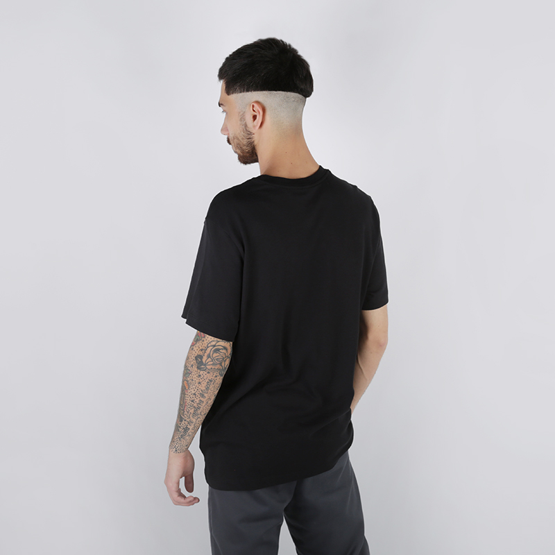 мужская черная футболка Nike LA Tee AT1380-010 - цена, описание, фото 3