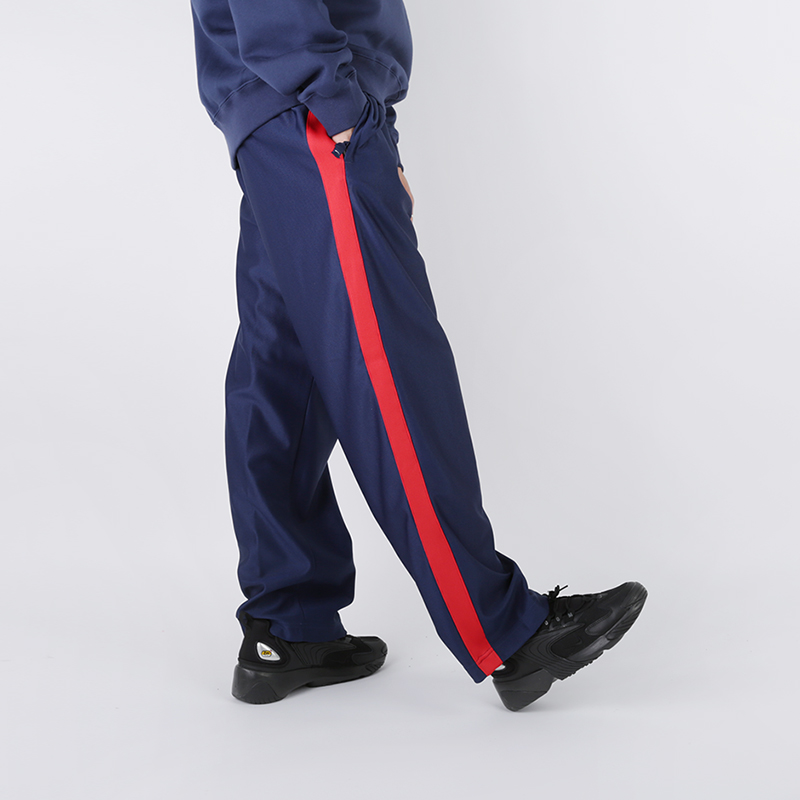 мужские синие брюки Nike NRG Solid Swoosh Stripe CD6383-410 - цена, описание, фото 3
